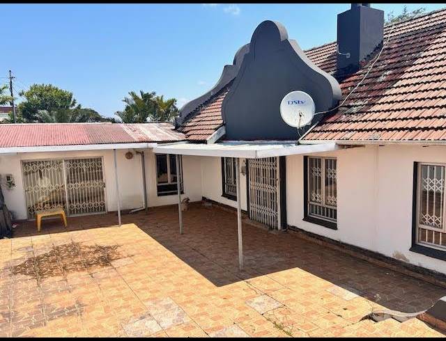 3 BEDROOM PROPERTY TO RENT IN OVERPORT